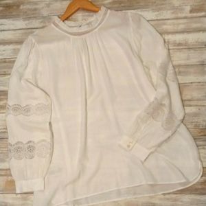 Large Loft Blouse Lace Top Crochet Lace